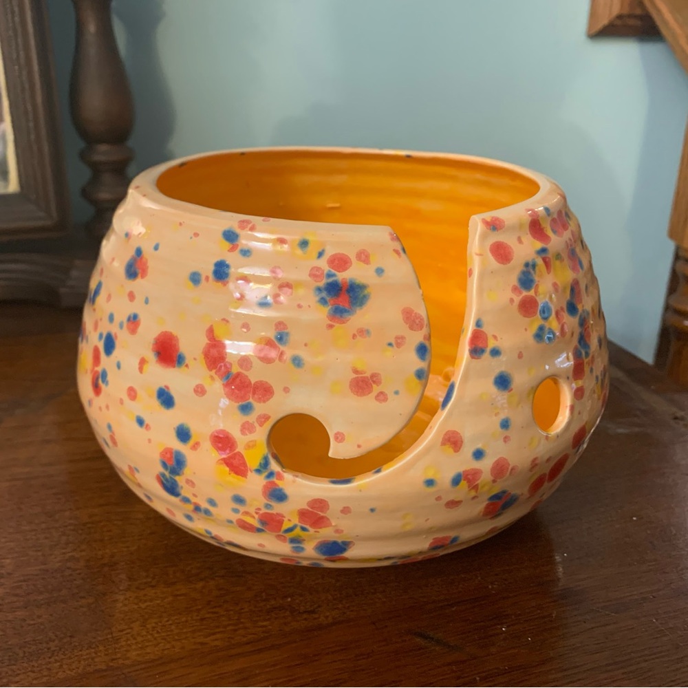 Knitting bowl